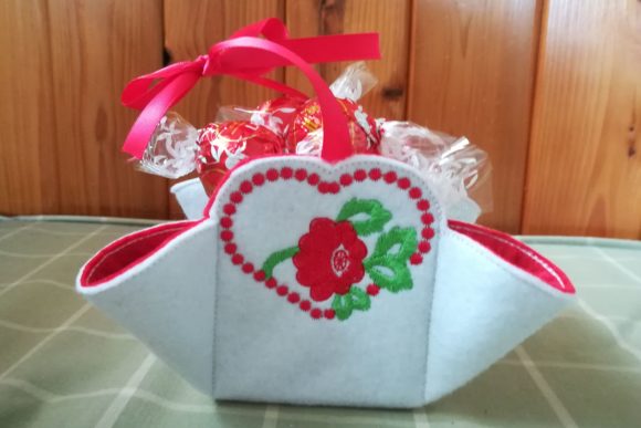 Heart Basket Review for Etsy Sellers